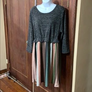 Grey top tunic with stripe bottom